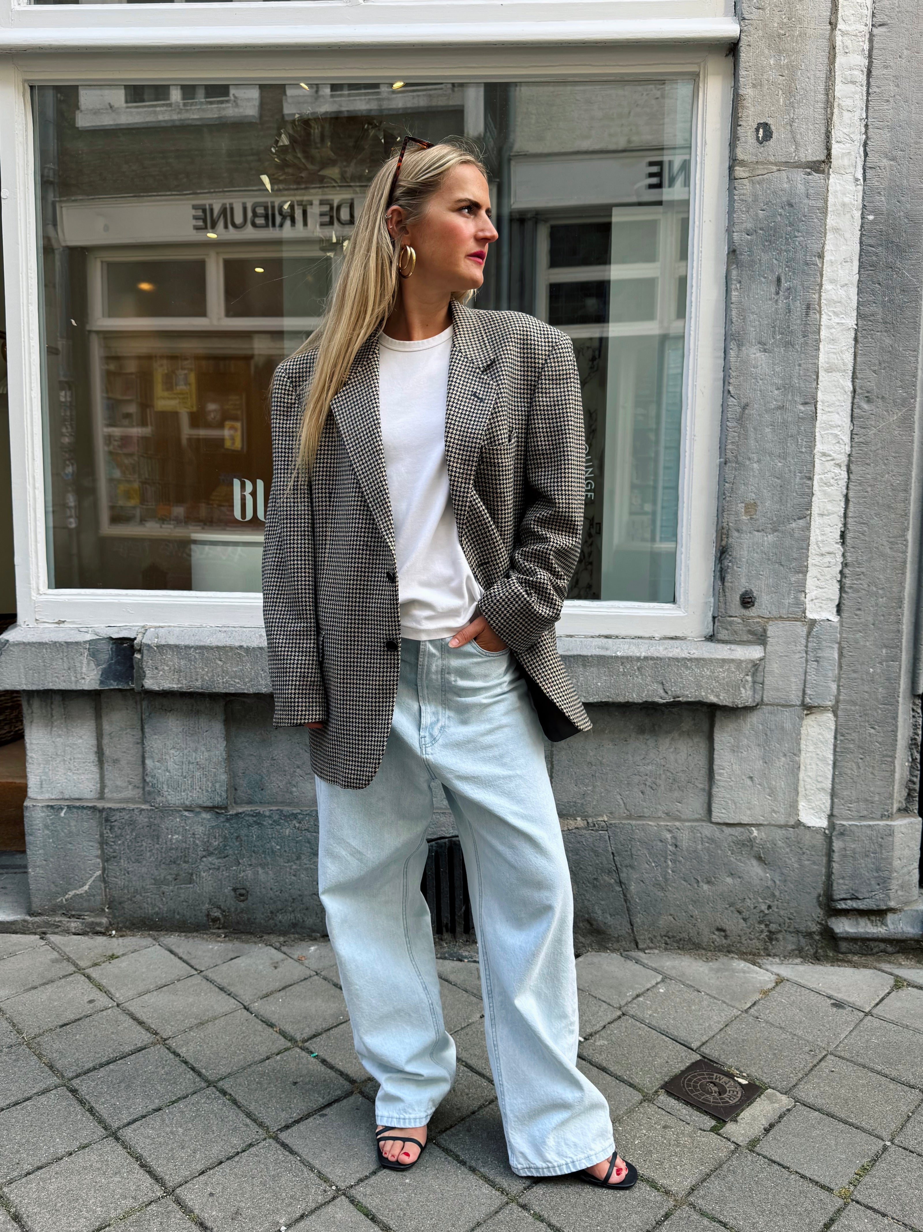 Oversized Navy Blue / Creme Checked Vintage Blazer