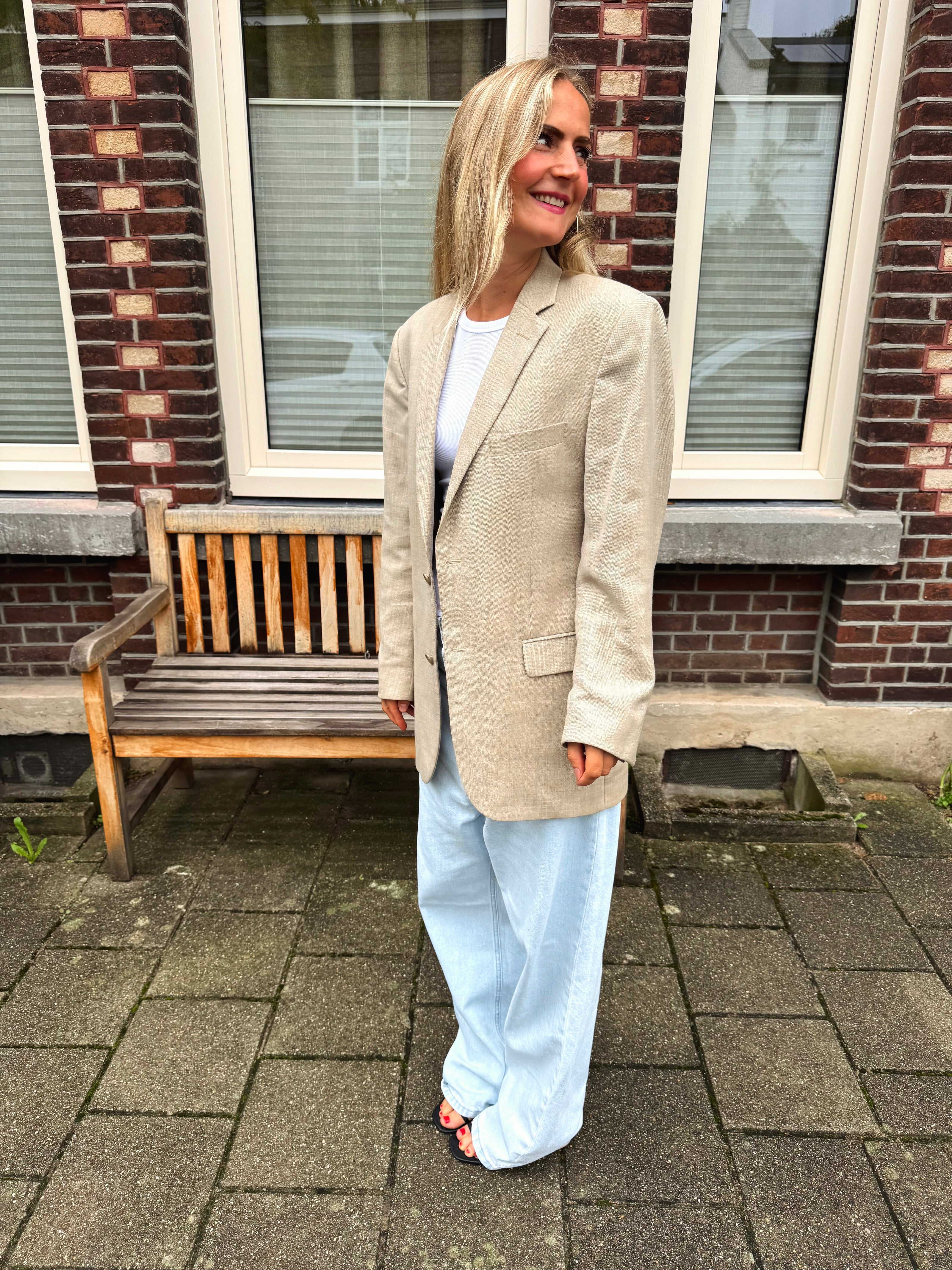 Light Beige Slightly Oversized Vintage Blazer