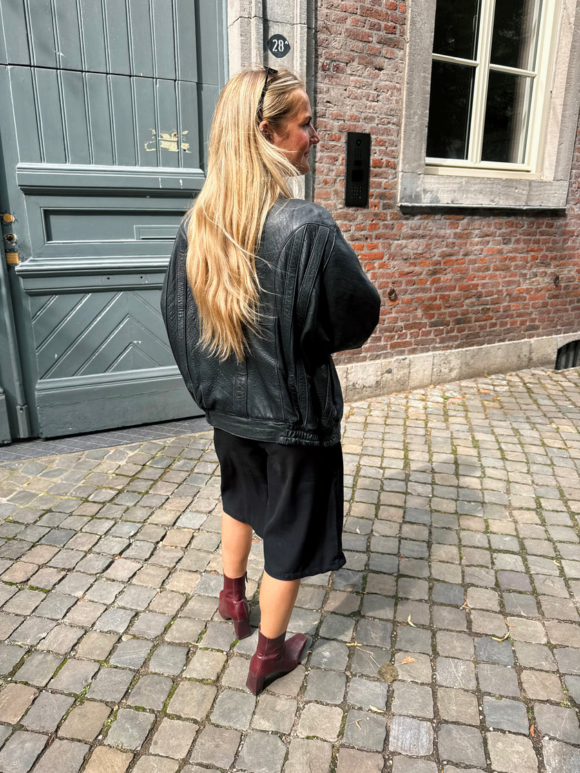 90s Black Bomberjacket