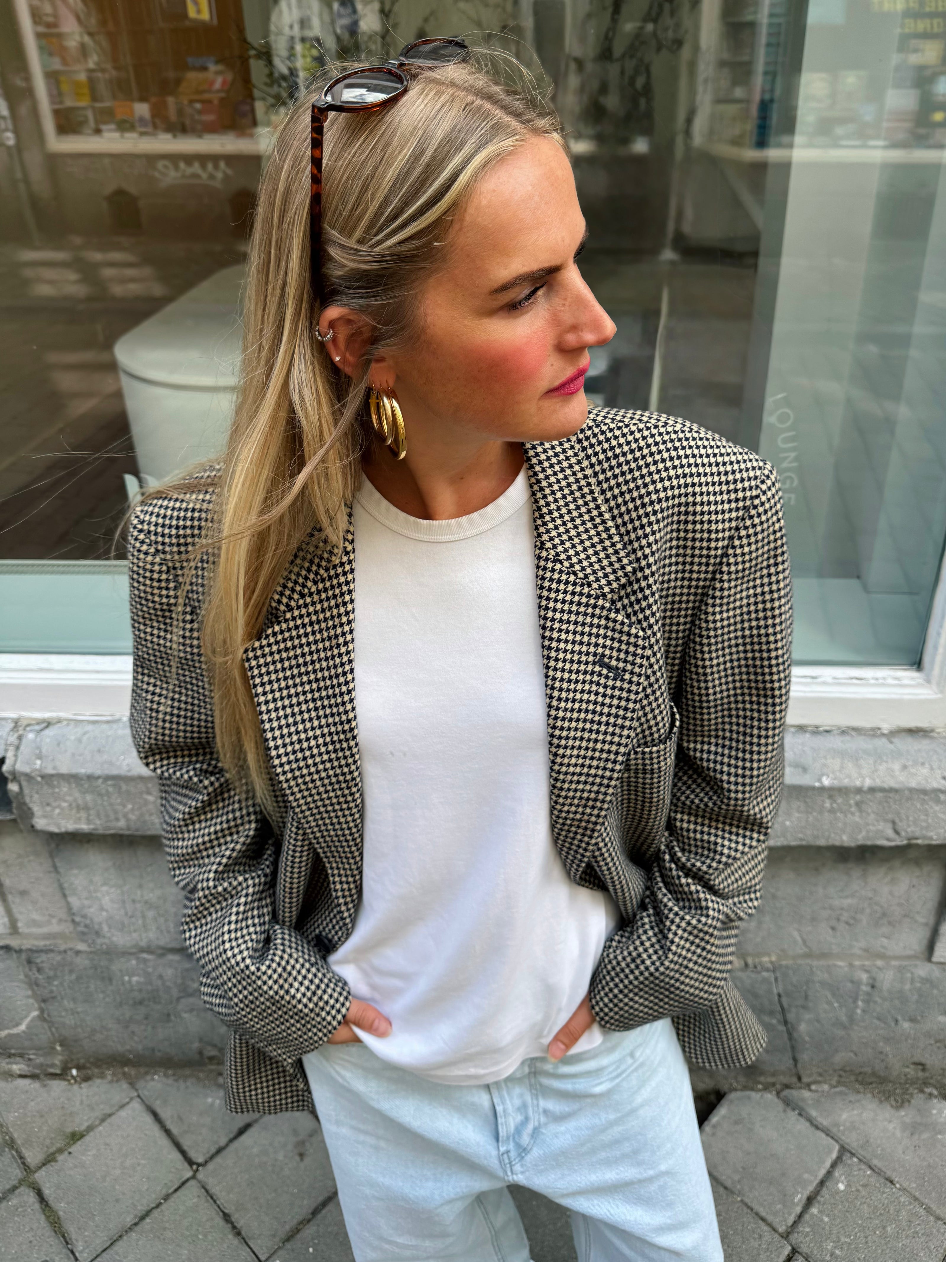 Oversized Navy Blue / Creme Checked Vintage Blazer