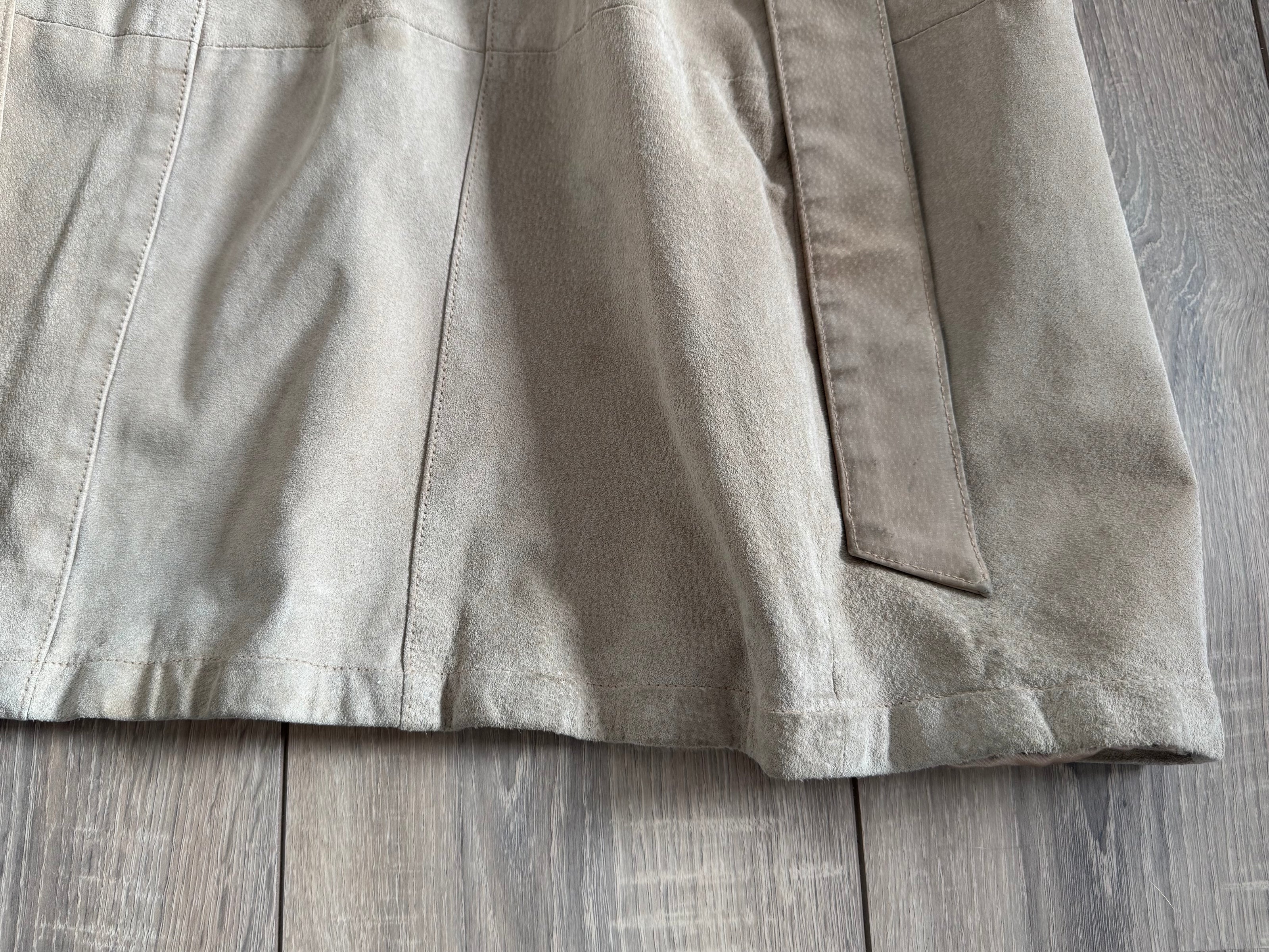 Light Beige Suede Vintage Trenchcoat