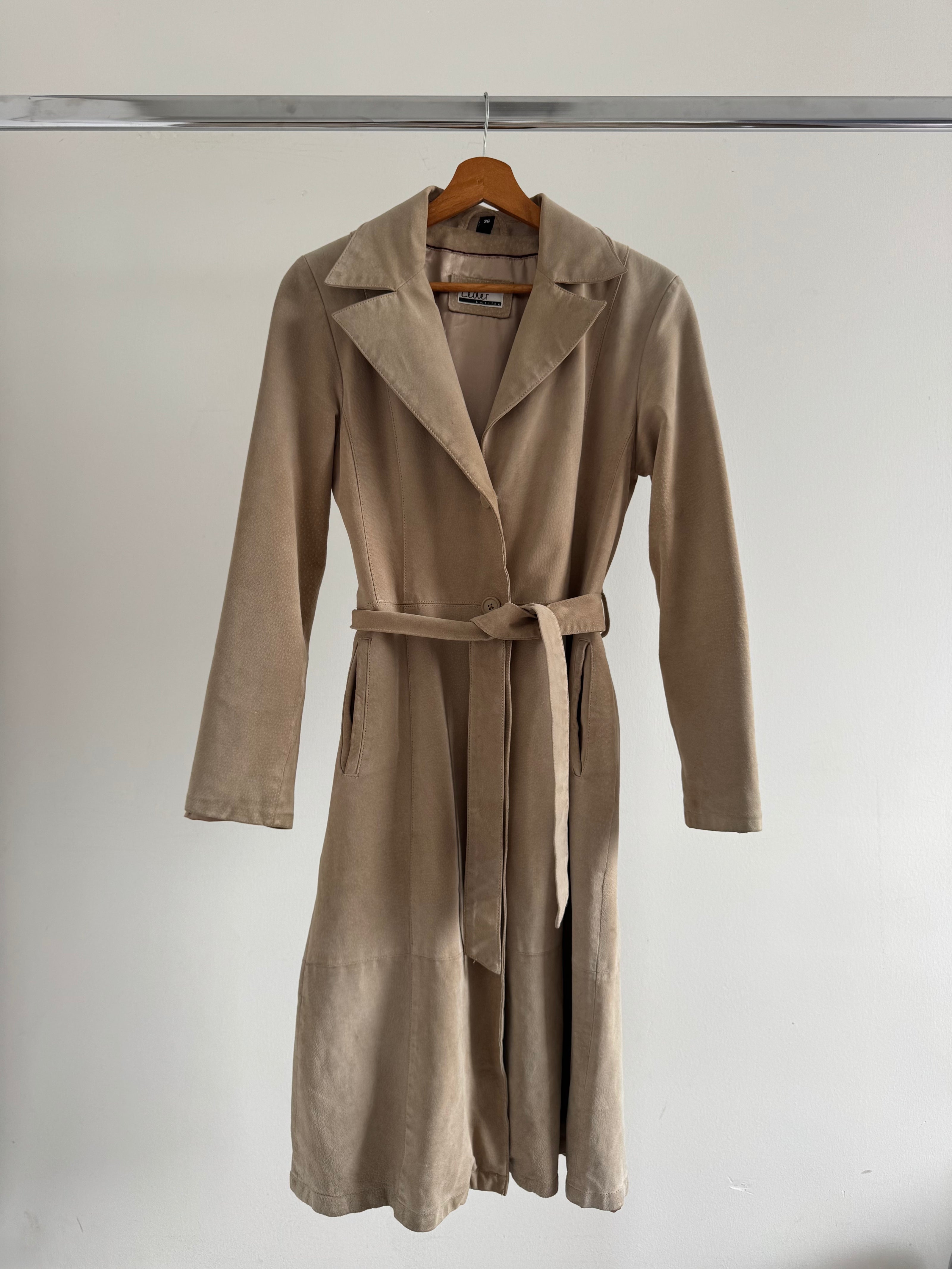 Light Beige Suede Vintage Trenchcoat