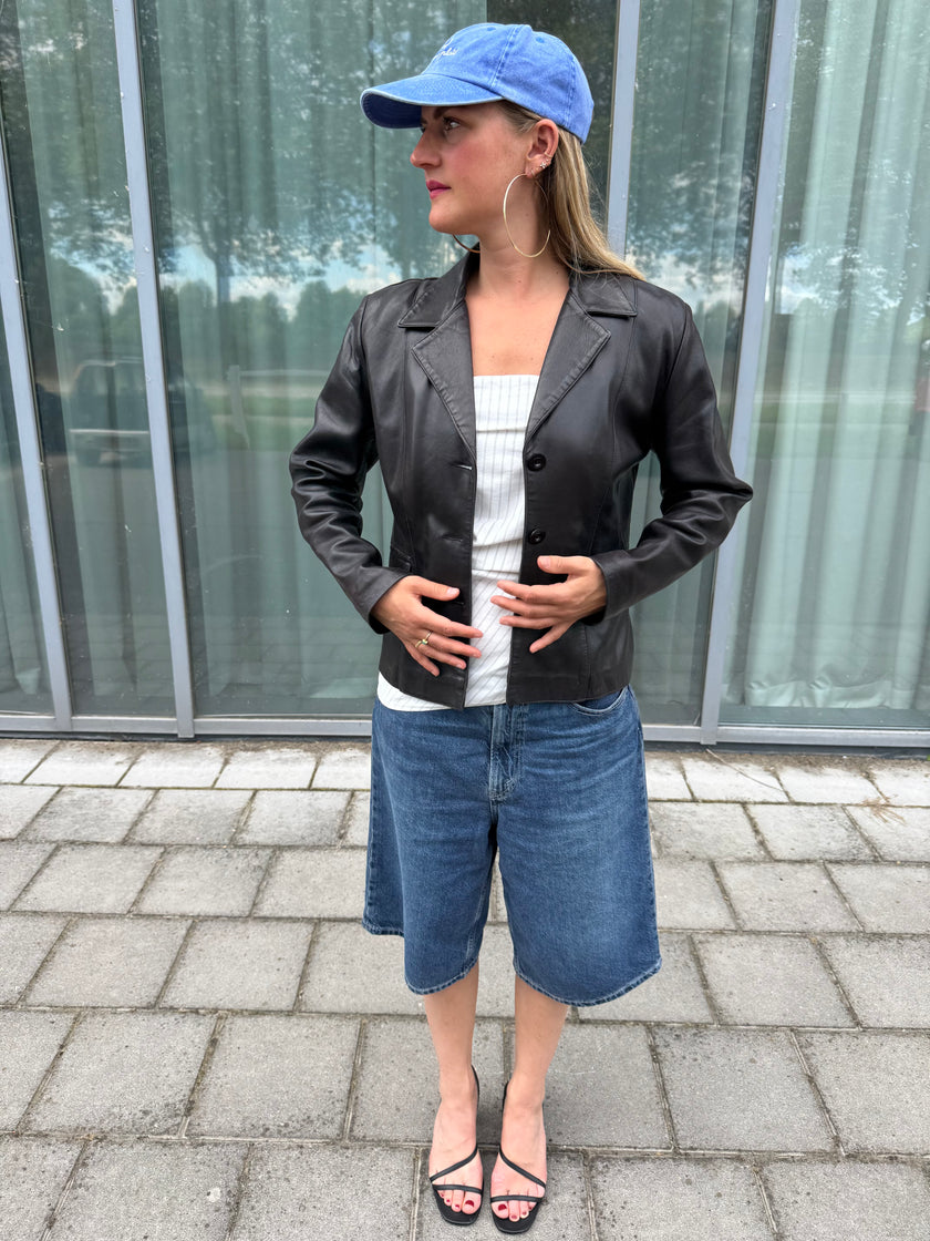 Chic & Short Brown Leather Jacket