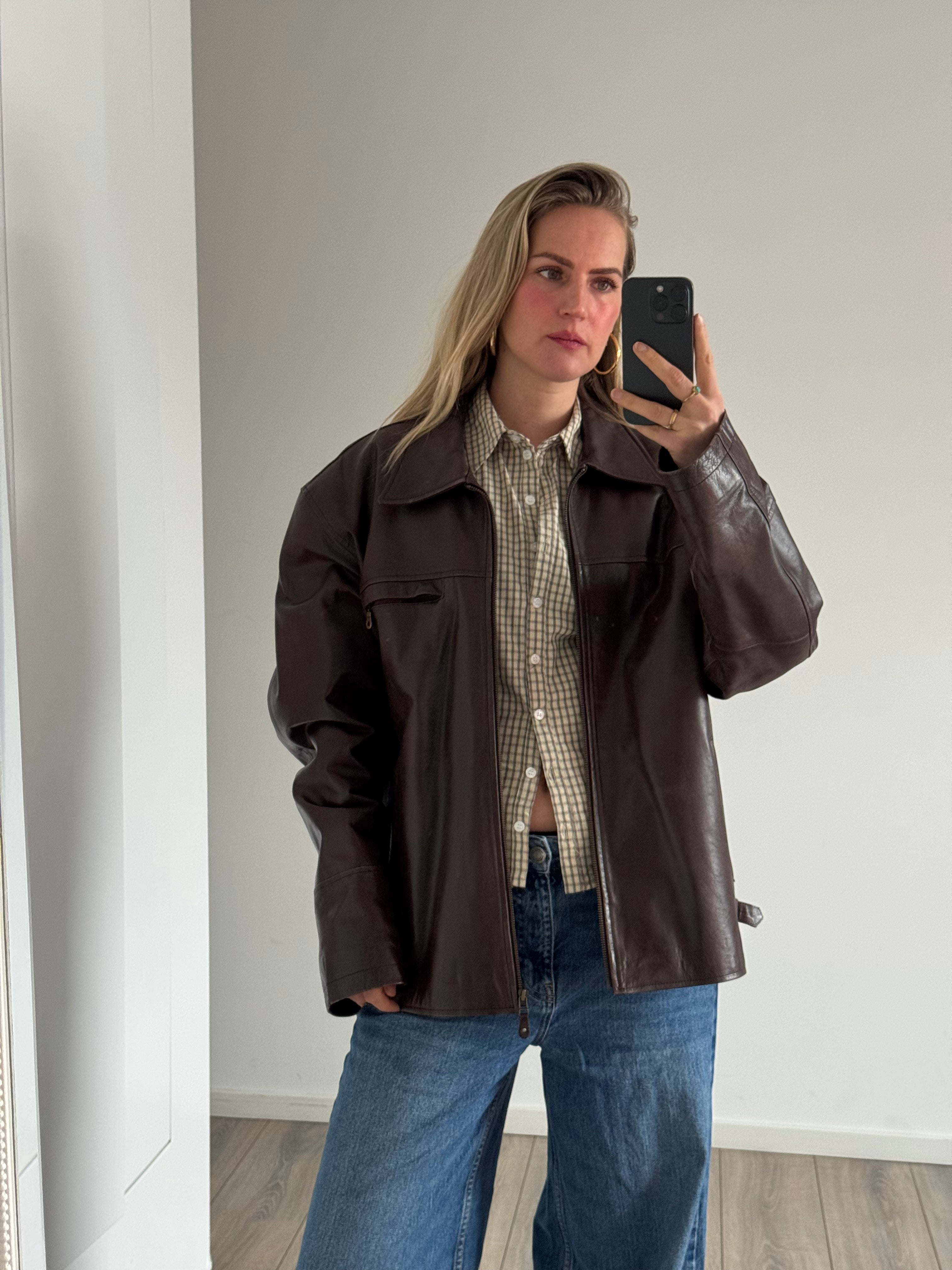 Super oversized brown leather vintage jacket