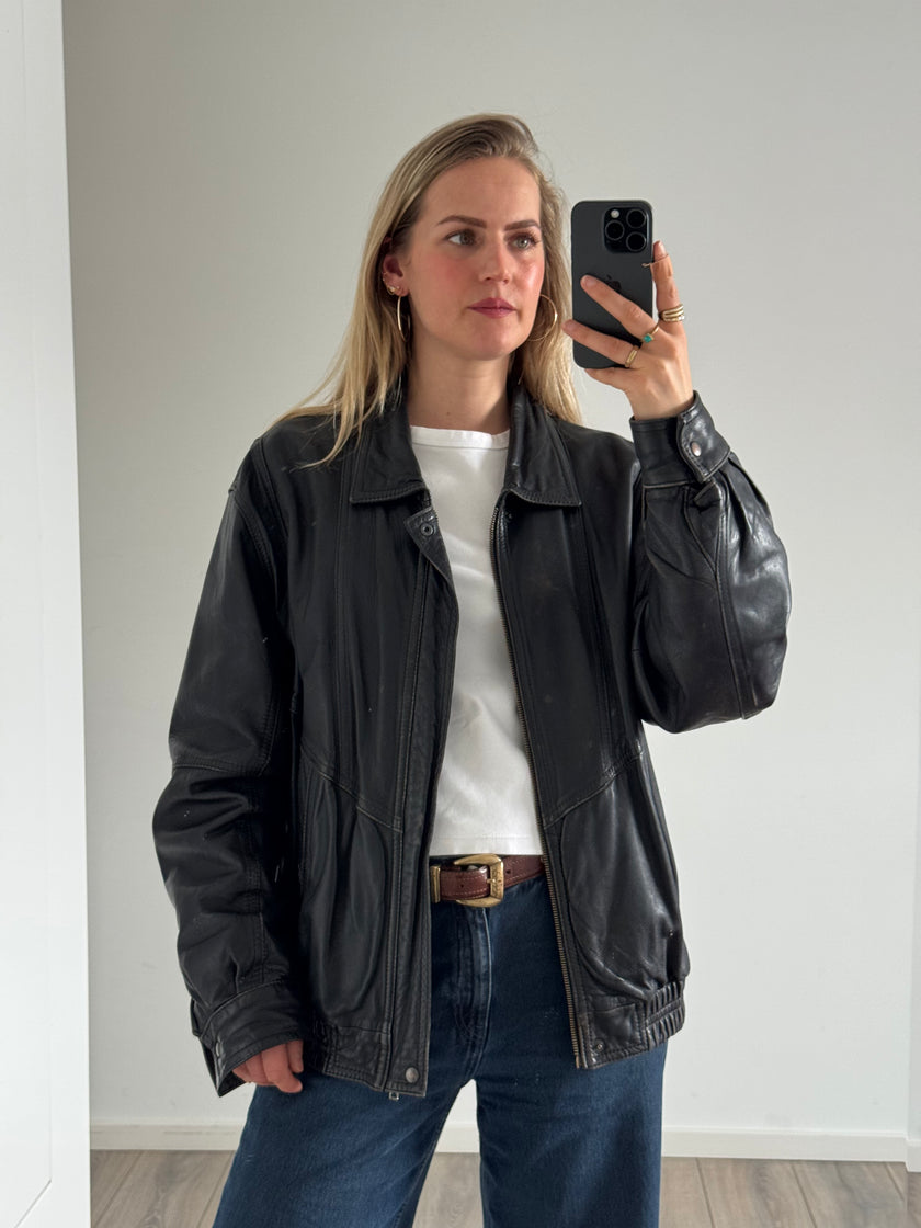 Black Vintage Bomberjacket