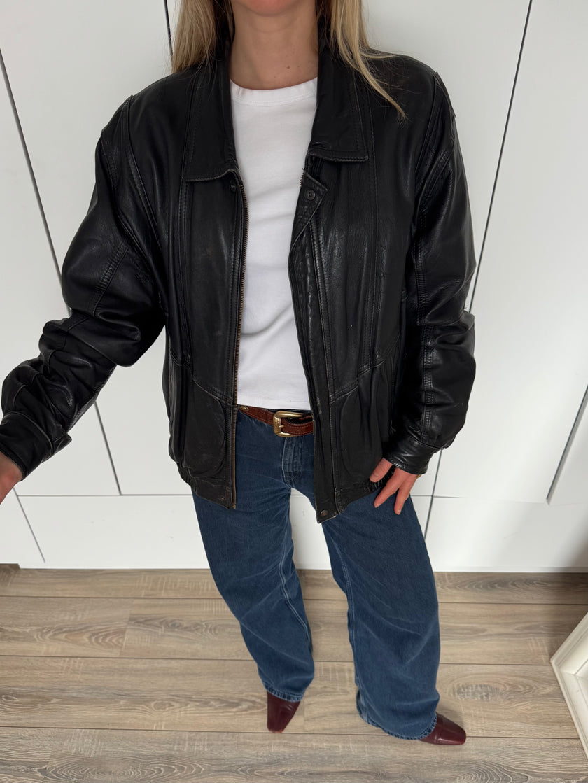 Black Vintage Bomberjacket