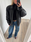 Black Leather Vintage Bomberjacket - Hailey Bieber Style