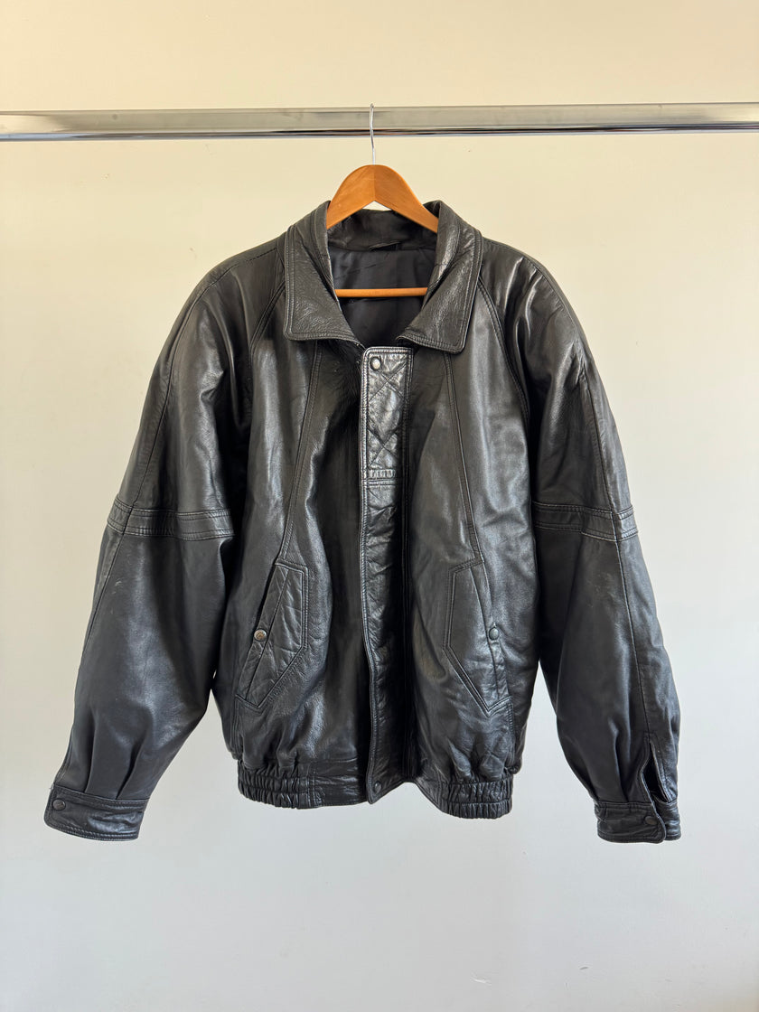 Black Leather 90s Vintage Bomber Jacket