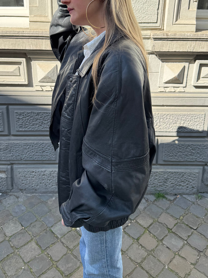 Black Leather 90s Vintage Bomber Jacket