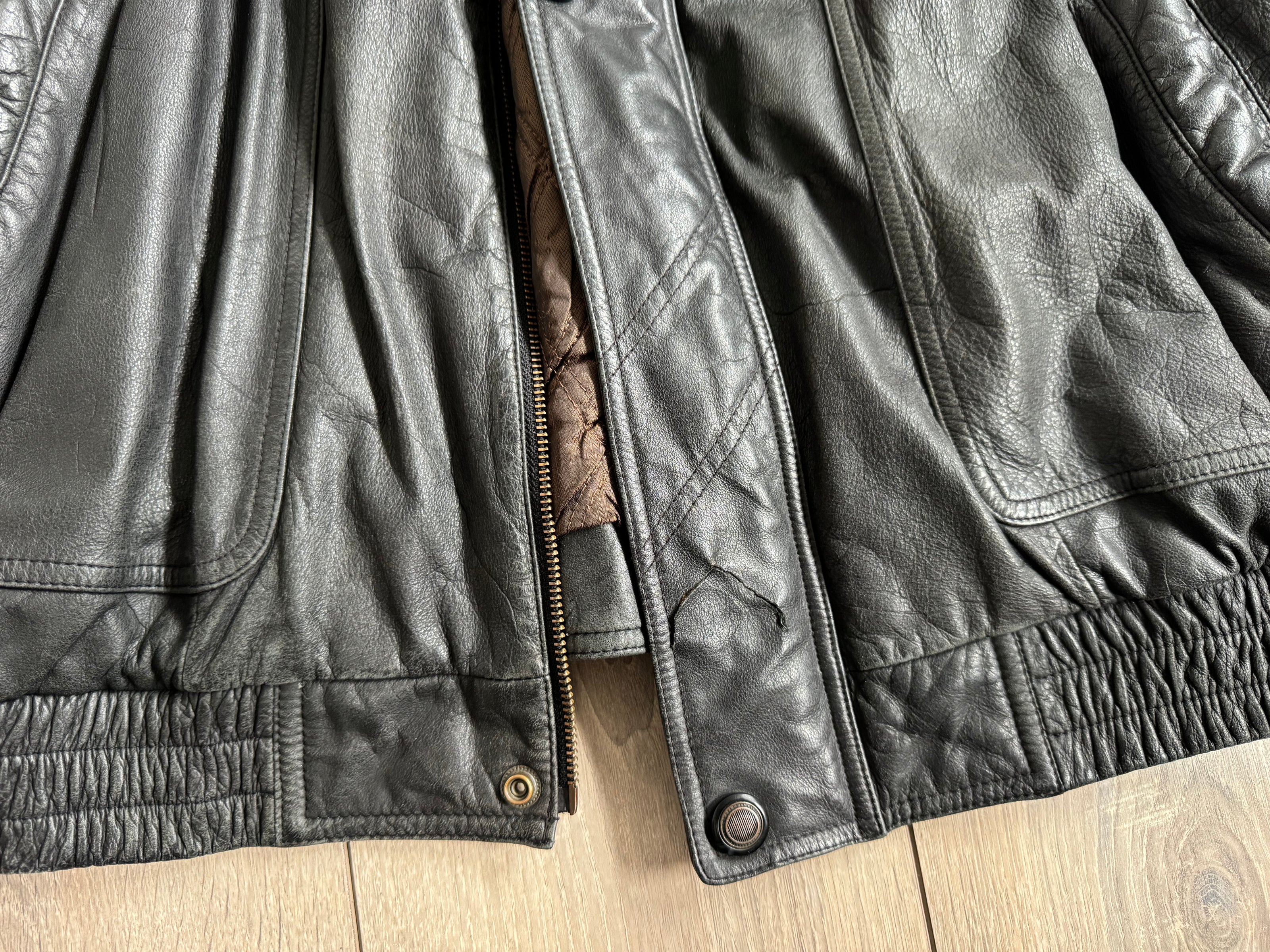 90s Super Oversized Black Bomberjacket