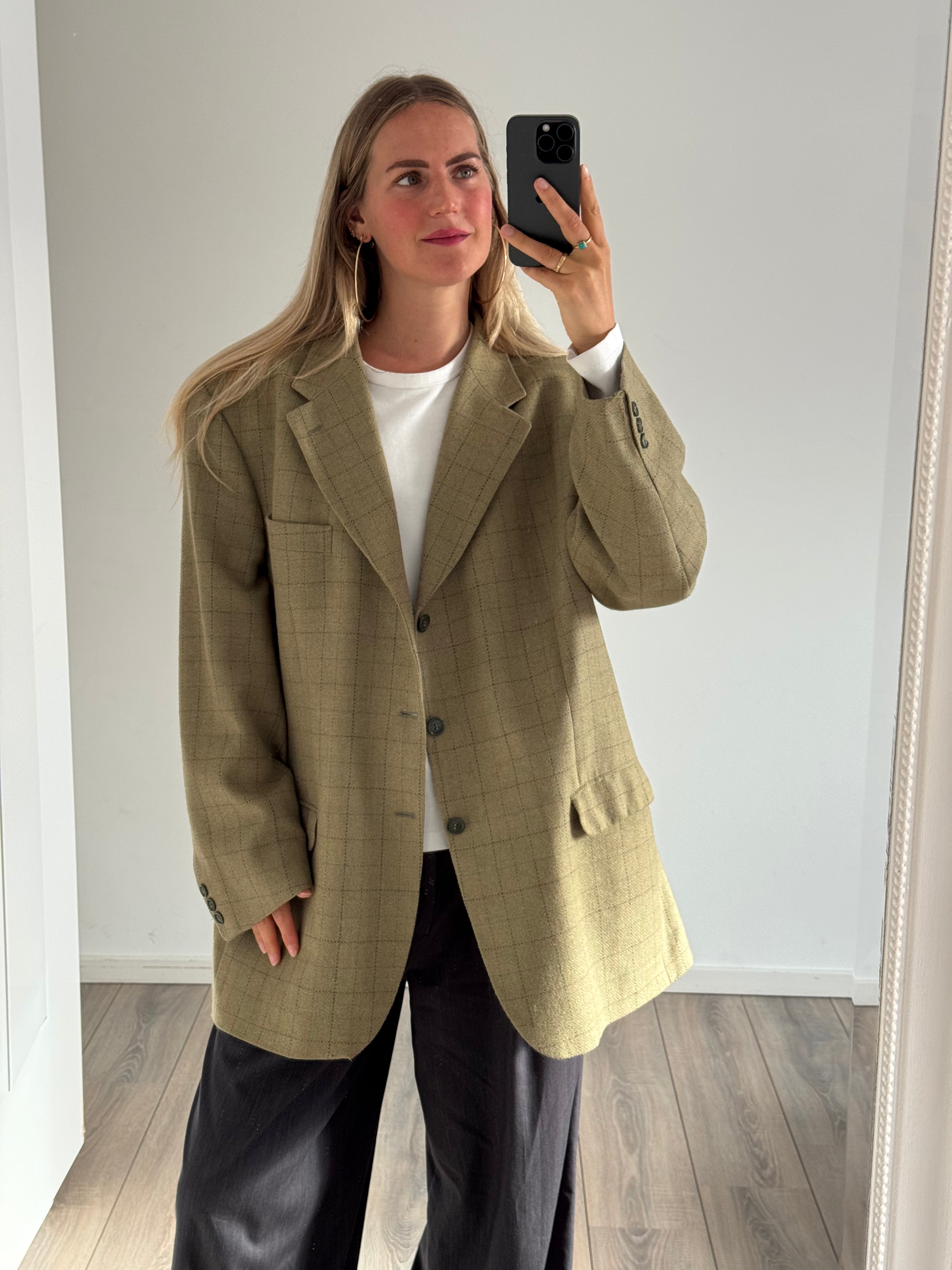 Oversized Khaki/Beige Checked Vintage Blazer